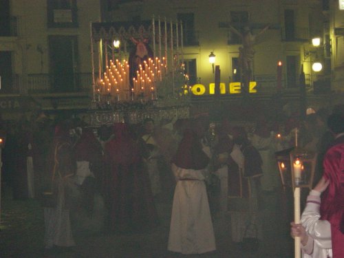 15.04.32. Caridad. Martes. Semana Santa.