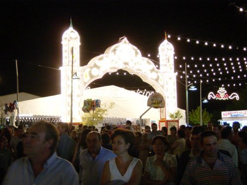 18.04.016. Feria Real. 2003.