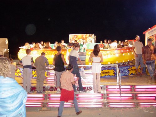 18.04.137. Feria Real. 2003.