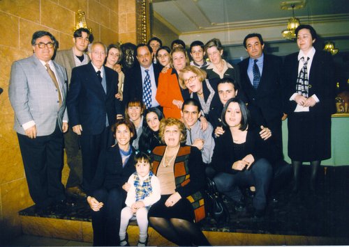 10.02.01.08. Francisco Tejero con su familia. Febrero de 1998. (Foto, M. Osuna).