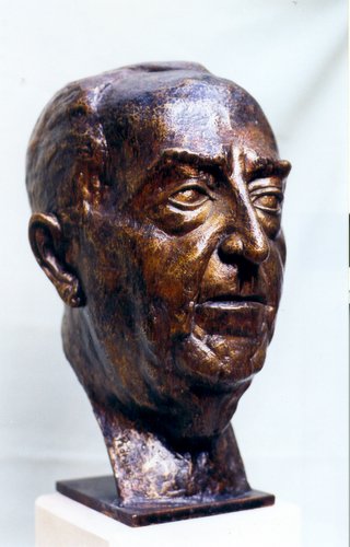 10.02.01.10. Busto de Manuel Jiménez Pedrajas de Francisco Tejero.