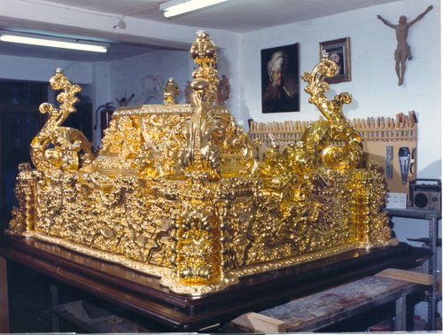 10.02.02.18. Tejer. Trono de la Hermandad del Cristo de la Salud. Alcalá la Real (Jaén).