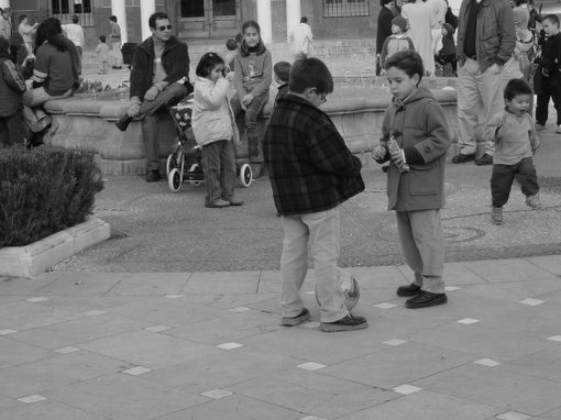 24.01.53. El Paseíllo. La plaza del pueblo.