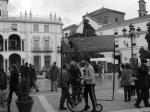 24.01.90. El Paseíllo. La plaza del pueblo.