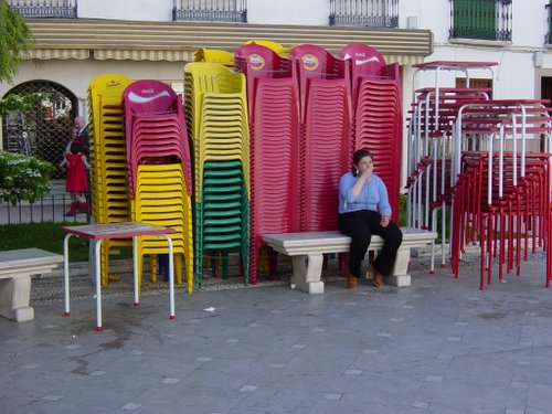 24.02.102. El Paseíllo. La plaza del pueblo.