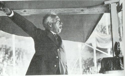 06.06.13. Año 1930. Mitin en la plaza de Toros de Madrid.