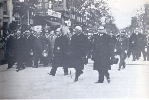 06.07.34. En la presidencia del entierro de Macià.