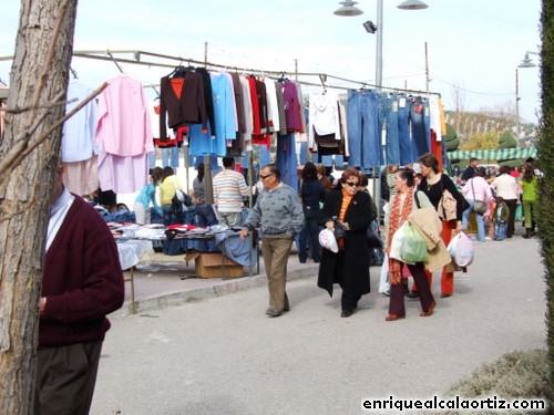 18.06.013. Mercadillo. Priego. 2007.