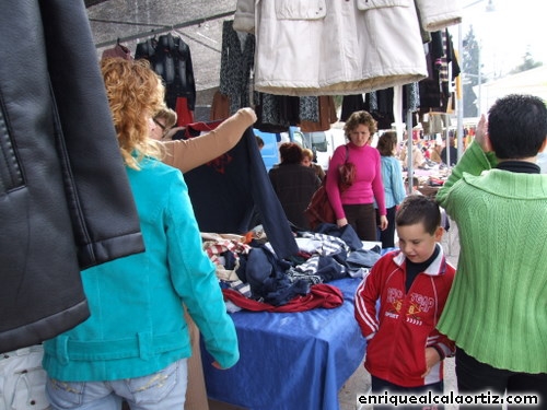 18.06.018. Mercadillo. Priego. 2007.