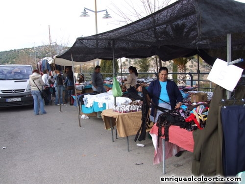 18.06.062. Mercadillo. Priego. 2007.