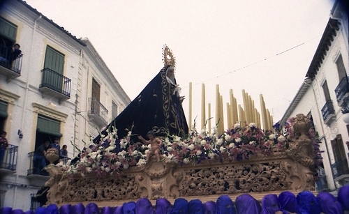 30.08.120. Nazareno. Semana Santa. Priego, 1996. (Foto, Arroyo Luna).