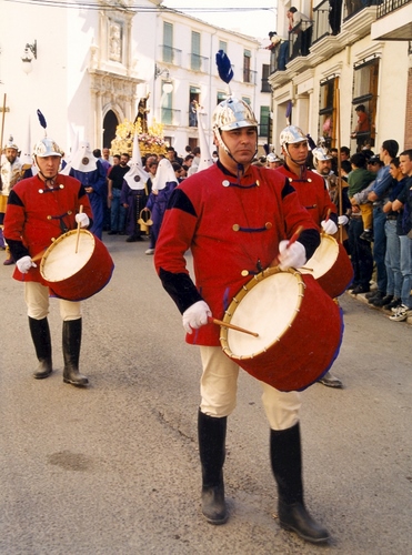 30.08.196. Nazareno. Semana Santa. Priego. 2000. (Foto, Arroyo Luna).