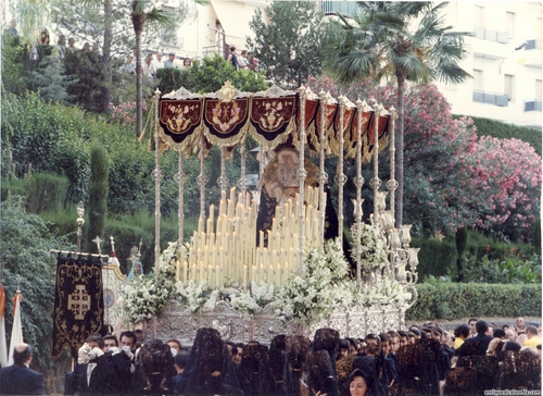 30.12.04.07. Soledad. Coronación. Priego, 1994. (Foto, Arroyo Luna)..jpg