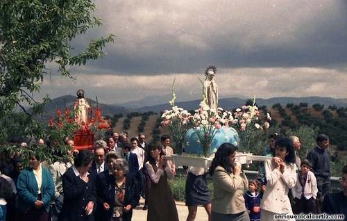 30.16.085. Virgen de Fátima y Corazón de Jesús de Brácana. Priego. 13-05-93. (Foto, Arroyo Luna).