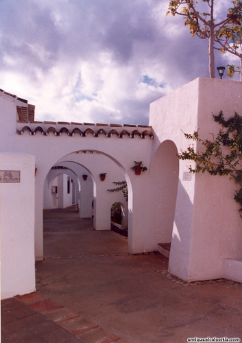 30.17.010. Villa Turística. Priego. (Foto, Arroyo Luna).