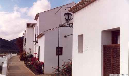 30.17.012. Villa Turística. Priego. (Foto, Arroyo Luna).