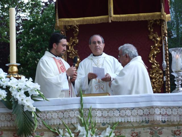 16.02.175. Hermandad de la Caridad. 275º Aniversario. Mayo. Priego, 2007.