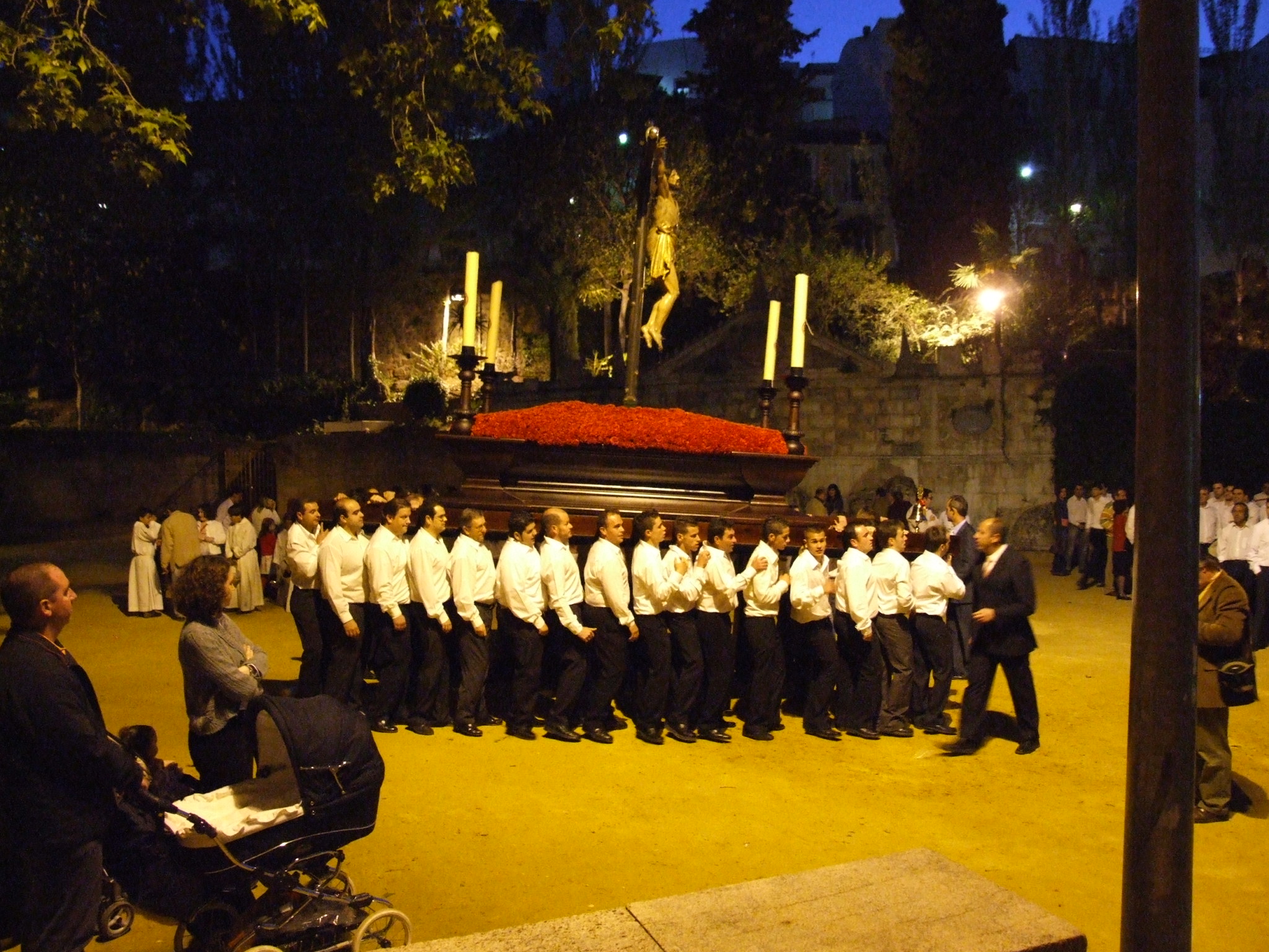 16.02.219. Hermandad de la Caridad. 275º Aniversario. Mayo. Priego, 2007.