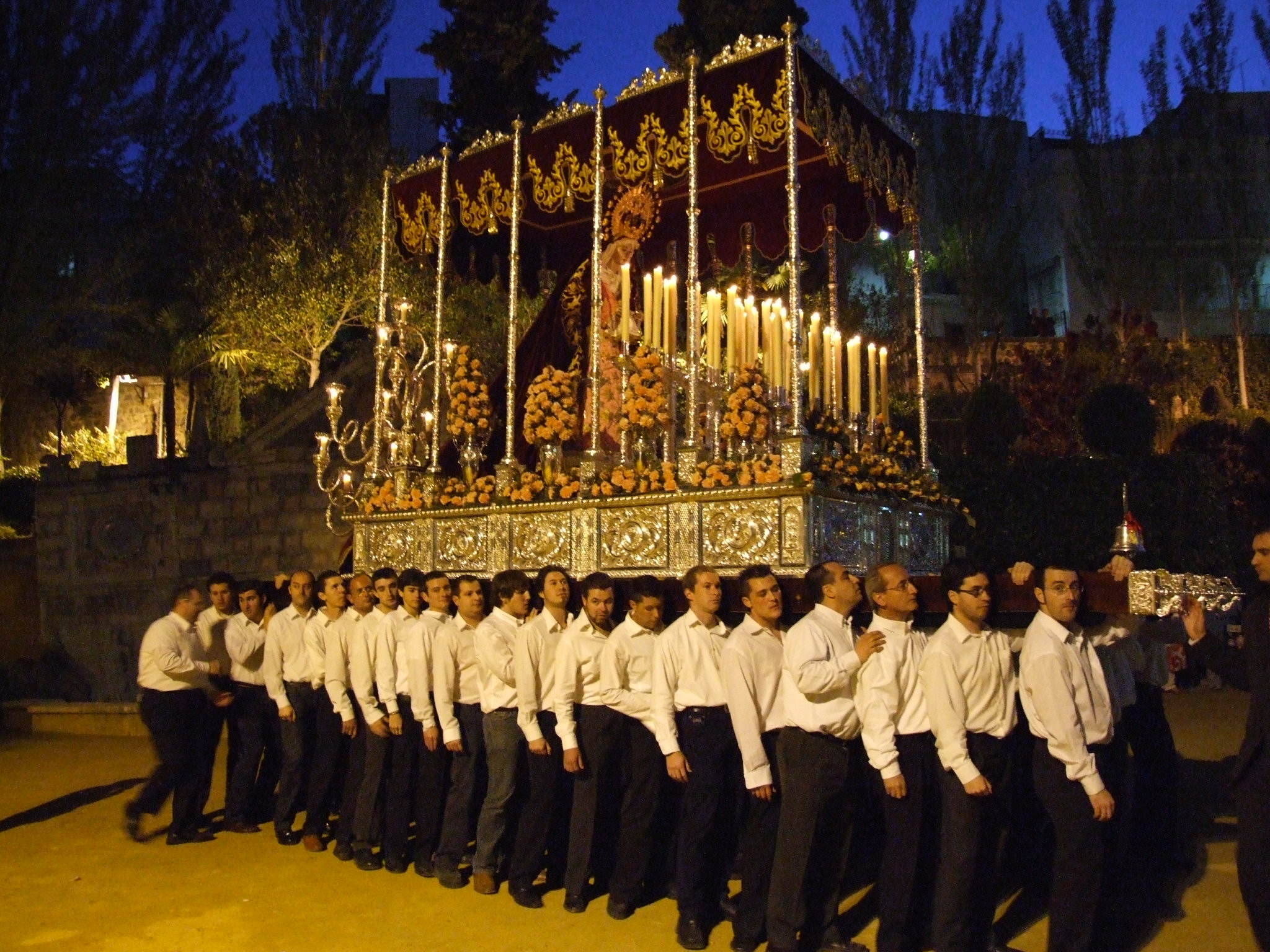 16.02.220. Hermandad de la Caridad. 275º Aniversario. Mayo. Priego, 2007.