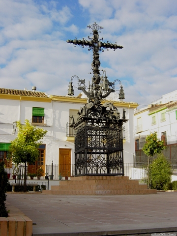 25.21.085. Cruz del Santo Cristo. Priego, 2007.