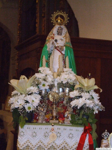 17.04.024. Procesiones infantiles. Priego, 2007.