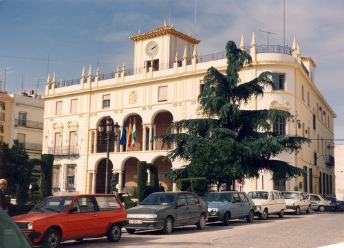 30.01.007. Palacio Municipal. Priego. (Foto, Arroyo Luna).