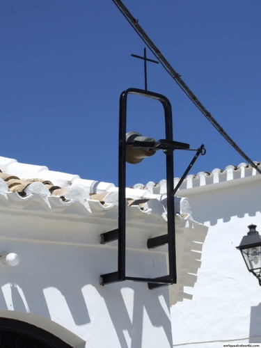 11.08.02.06. Las Higueras. Ermita de la Cruz. Priego, 2007.