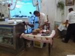 18.09.155. Feria Real. Ambiente en las casetas. Priego, 2007.