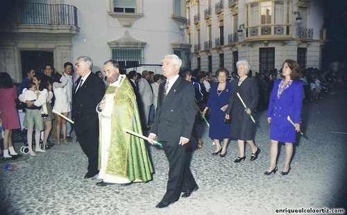 30.12.02.47. Columna. Fiestas de Mayo, 1995. Priego. Foto, Arroyo Luna.