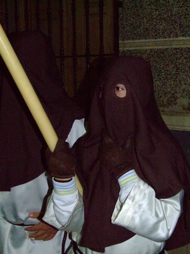 27.06.51. Vía Crucis con el Nazareno. Zamoranos, Priego. Jueves Santo, 2008.