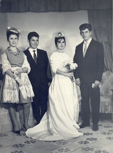 00.03.29. Boda del hermano de Mara.