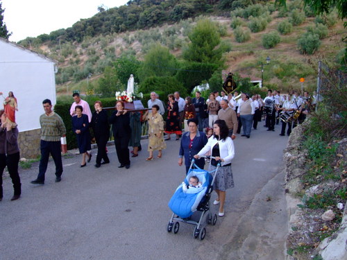 27.14.46. Santa Cruz en Las Higueras de Priego. 31 mayo 2008.