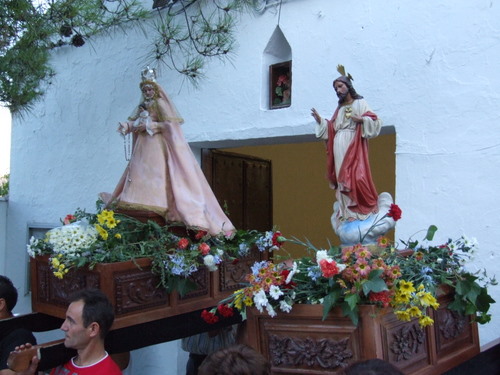 27.19.56. Virgen de la Paz y Corazón de Jesús. El Poleo.