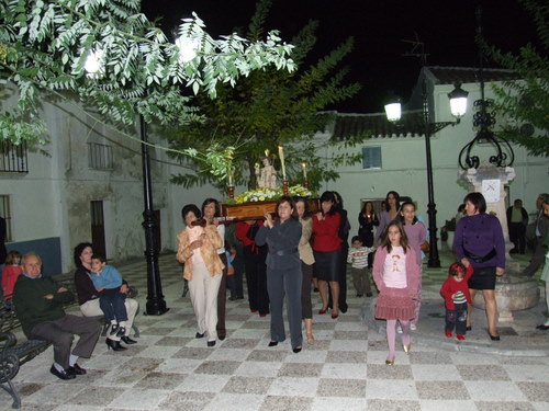 84. Las Lagunillas. Niño Jesús y Virgen del Carmen. 051008.