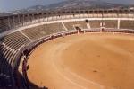 13.08.26. Plaza de toros. 1992. (M. Osuna).