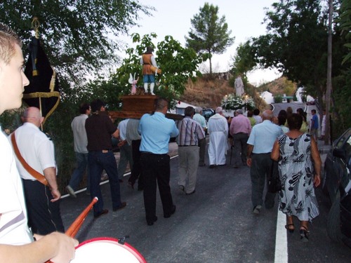 27.26.039. El Solvito. Virgen de las Mercedes y San Isidro. Priego. 210809.