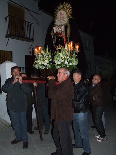 27.28.099. Zagrilla Alta. Virgen de los Dolores y Cristo. 010410.