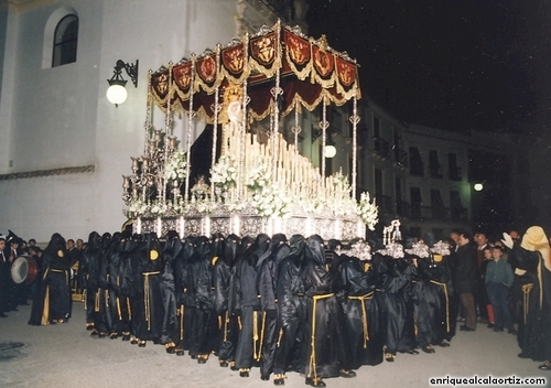 30.10.014. Soledad. Semana Santa. Priego, 1999. (Foto, Arroyo Luna).