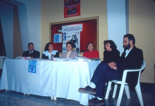 0092.120292. Presentación de la Asociación de Mujeres. Cine Gran Capitán.