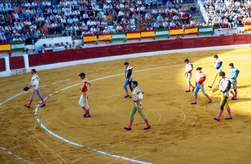 1145.080892. Corrida del Centenario.