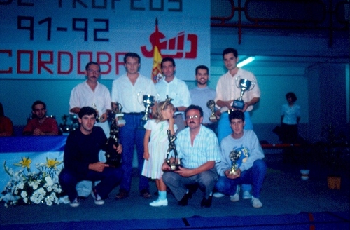 1283.310892. Entrega de trofeos. Arbitros.