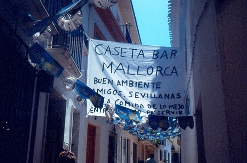 1337.020992. Feria. Cartel de una caseta.