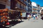 1392.040992. Feria en la calle Río.