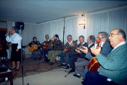 1661.241192. Rondalla del Hogar.