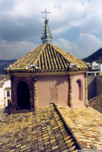 12.07.007. Iglesia del Carmen. Priego. 1995. Foto, Manuel Osuna Ruiz.