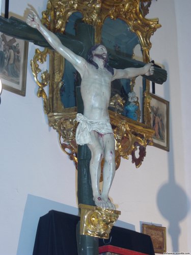 12.14.12. Cristo del panteón de la Hermandad de la Caridad.