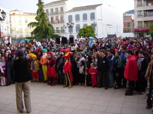 18.03.01.05. Carnaval infantil. 2003.