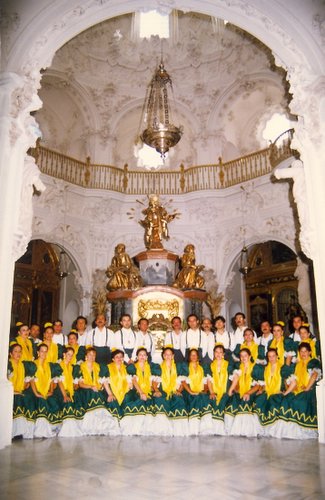 22.02.099. Grupo Rociero. 1996.