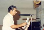 22.03.077. José Campos recitando sus poemas. Foto, Gallardo.