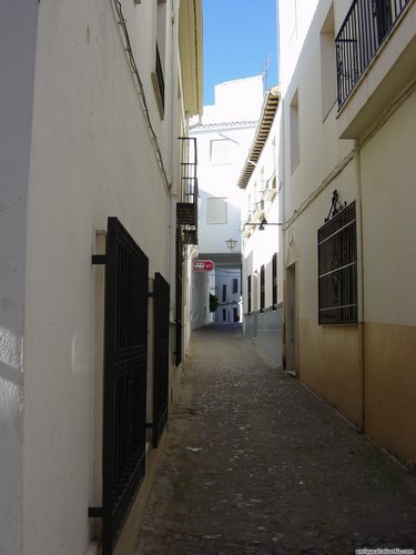 25.04.004. Puerta Graná y San Francisco. Priego. 2006.